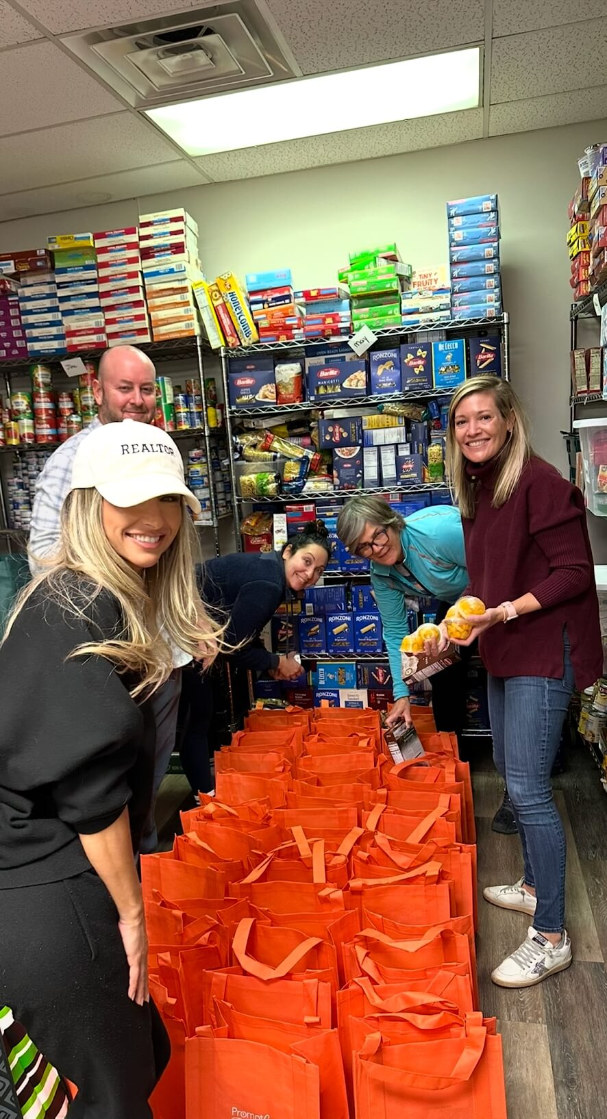 Volunteers at Cranford Family Care